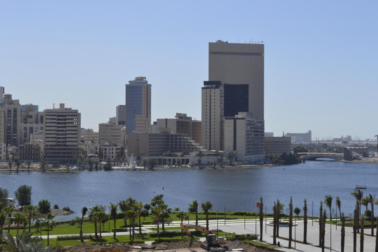 Jeddah Lake Hotel Exterior photo